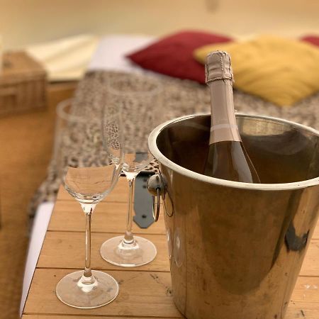 Home Farm Radnage Glamping Bell Tent 2, With Log Burner And Fire Pit Exteriör bild